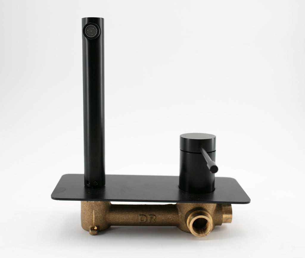 Trendy Choice: MONROE-BK Matte Black Faucet for a Luxurious Kitchen Upgrade.